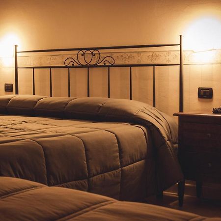 Hotel Camino Vecchio Fossato di Vico Ngoại thất bức ảnh